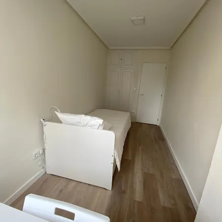 Nuevo Cerca De Playas De Apartment Santander