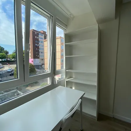 Nuevo Cerca De Playas De Apartment